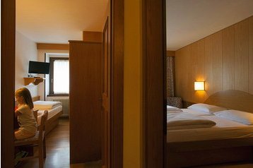 Taliansko Hotel Madonna di Campiglio, Exteriér